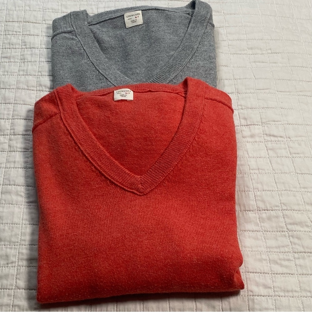 Crewcuts by J. Crew Boy’s Crew V-Neck Sweaters Size 6/7 - Picture 8 of 10